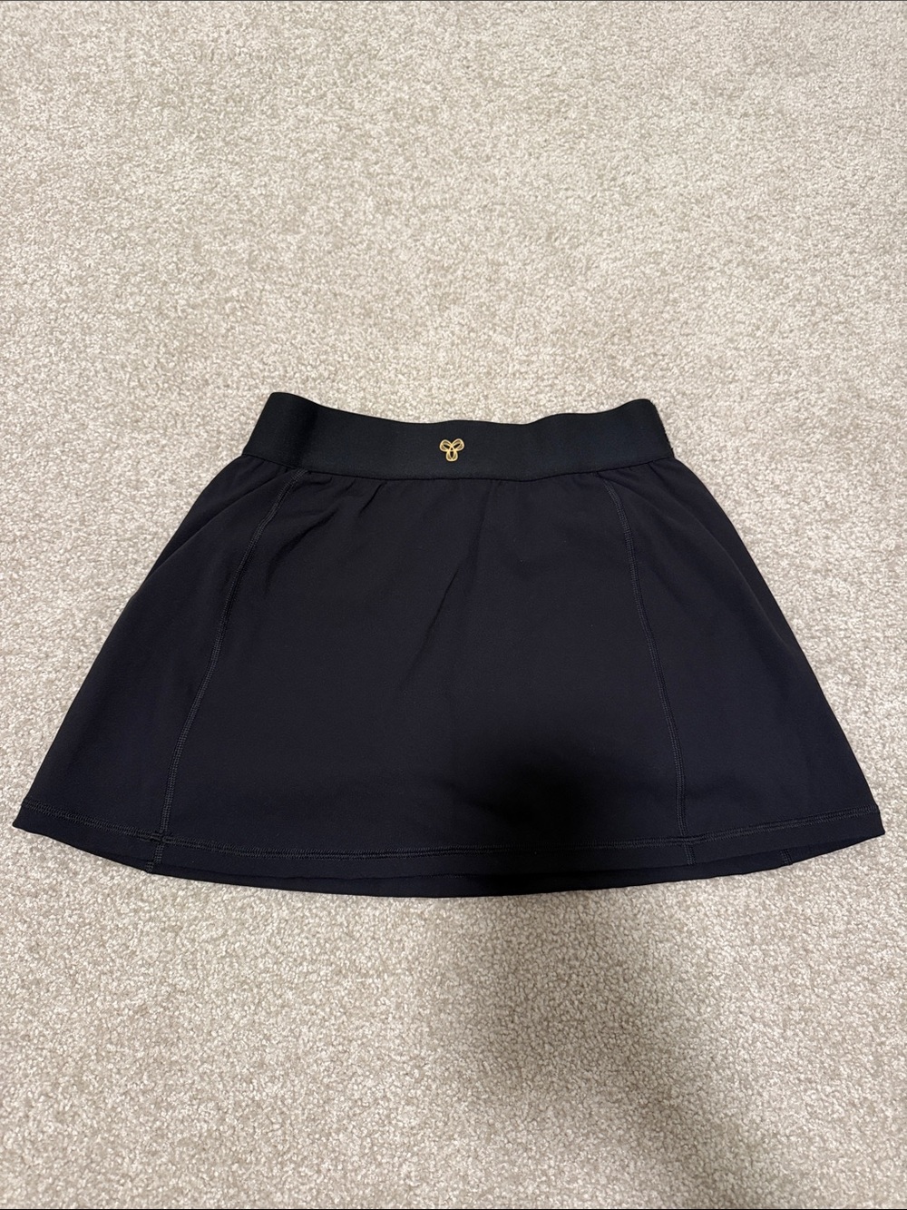 TNA athletic skirt